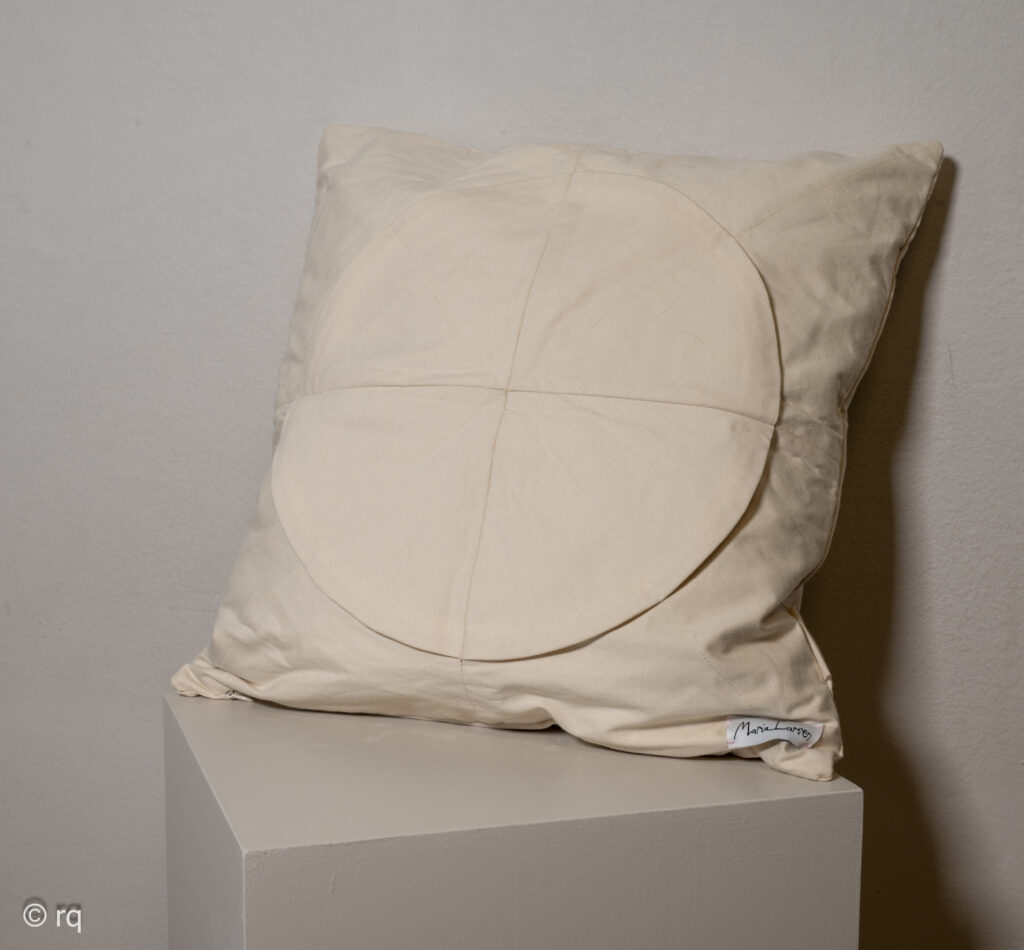 white pillow simple cotton